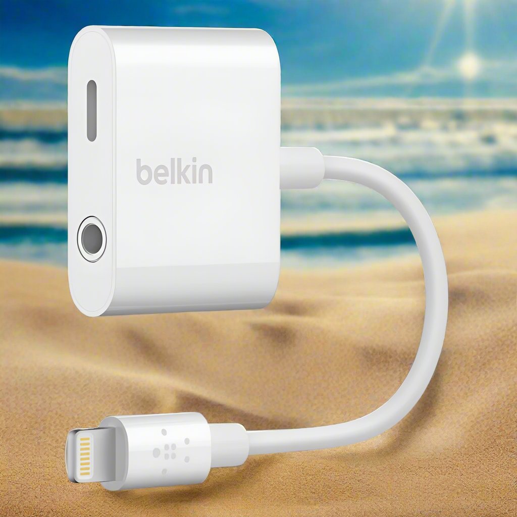 Adaptateur Belkin Audio + Charge Rockstar 3,5 mm pour iPhone - Blanc